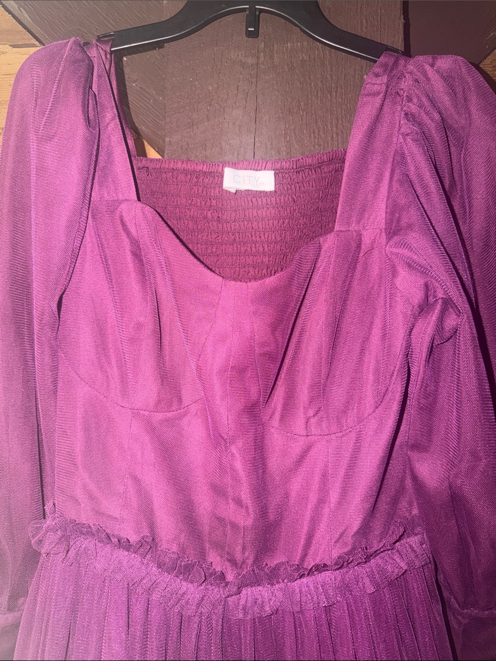 Ivy City Co Purple-Magenta Tulle Midi Dress